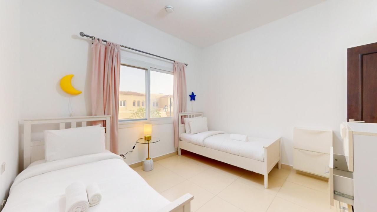 Bella Casa At Serena - Peaceful Three Bed Villa Dubai Buitenkant foto